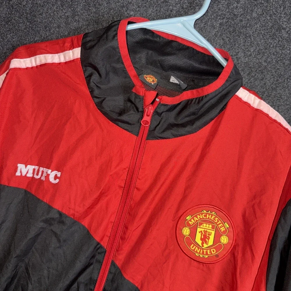 Manchester United FC Windbreaker Jacket Size XL Red Black Style Soccer Vintage